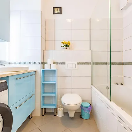 Fiorella 2 Bdr With Balcony Appartamento *