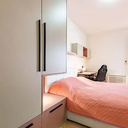 Fiorella 2 Bdr With Balcony Apartmán Zadar