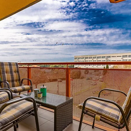 Fiorella 2 Bdr With Balcony *