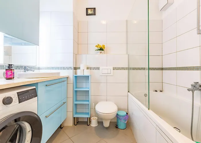 Fiorella 2 Bdr With Balcony Appartement *