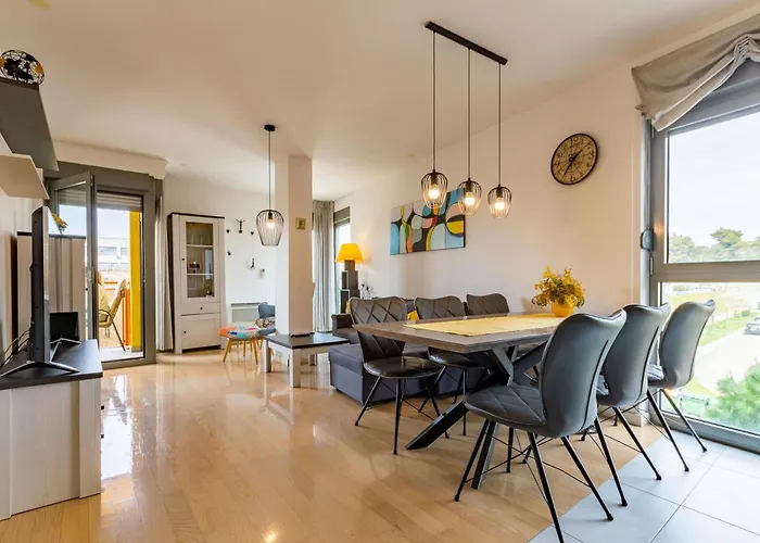 Appartement Fiorella 2 Bdr With Balcony